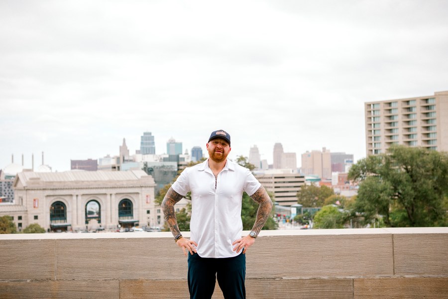 Big Mike Sells KC overlooking Kansas City skyline